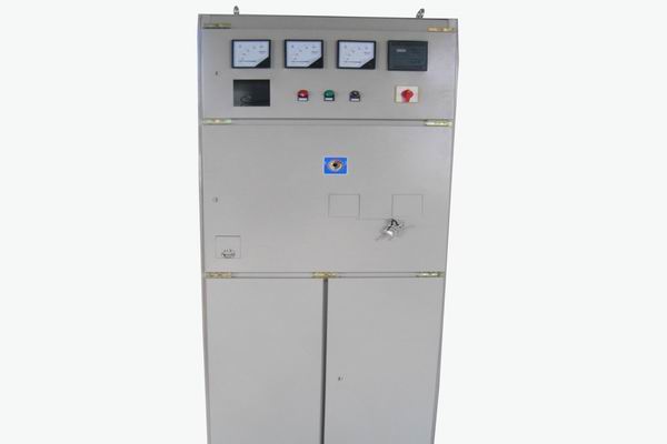 吉安控制柜-使用3683控制柜前进行这些检查